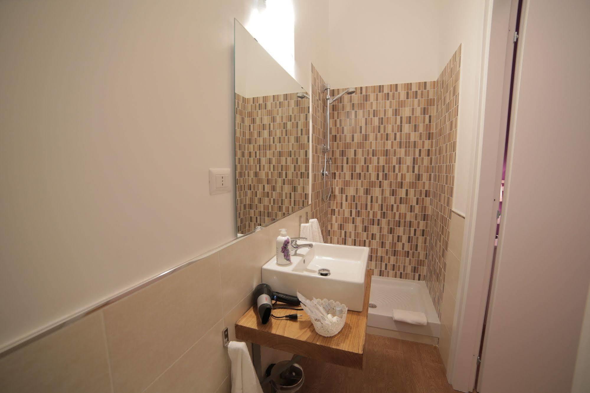 Bed and Breakfast Domus Horatio Рим Экстерьер фото